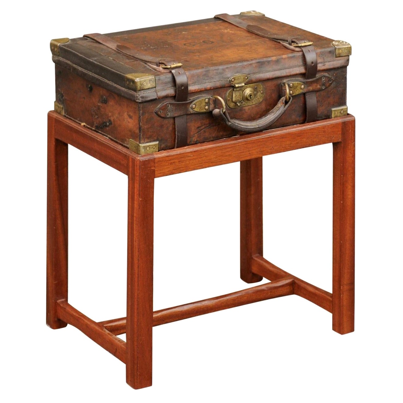 Scatola inglese rilegata in pelle su supporto rettangolare in mogano, circa 1880
