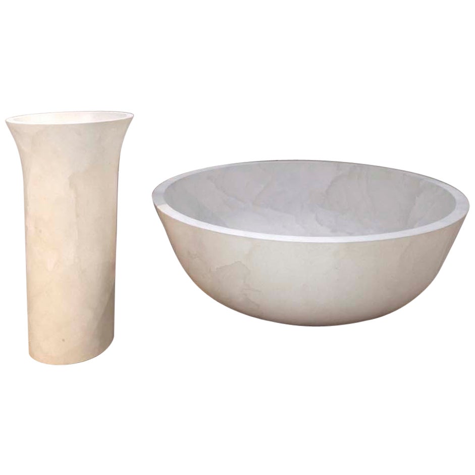 Rose Quartz Crystal HandCarved Bathtub by Baldi Firenze 1867, Made in