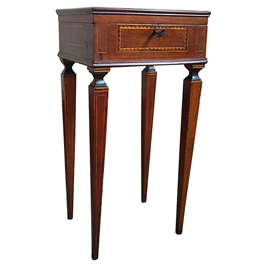 Italy Early 19th Century Regency Walnut Inlaid Side Table For Sale