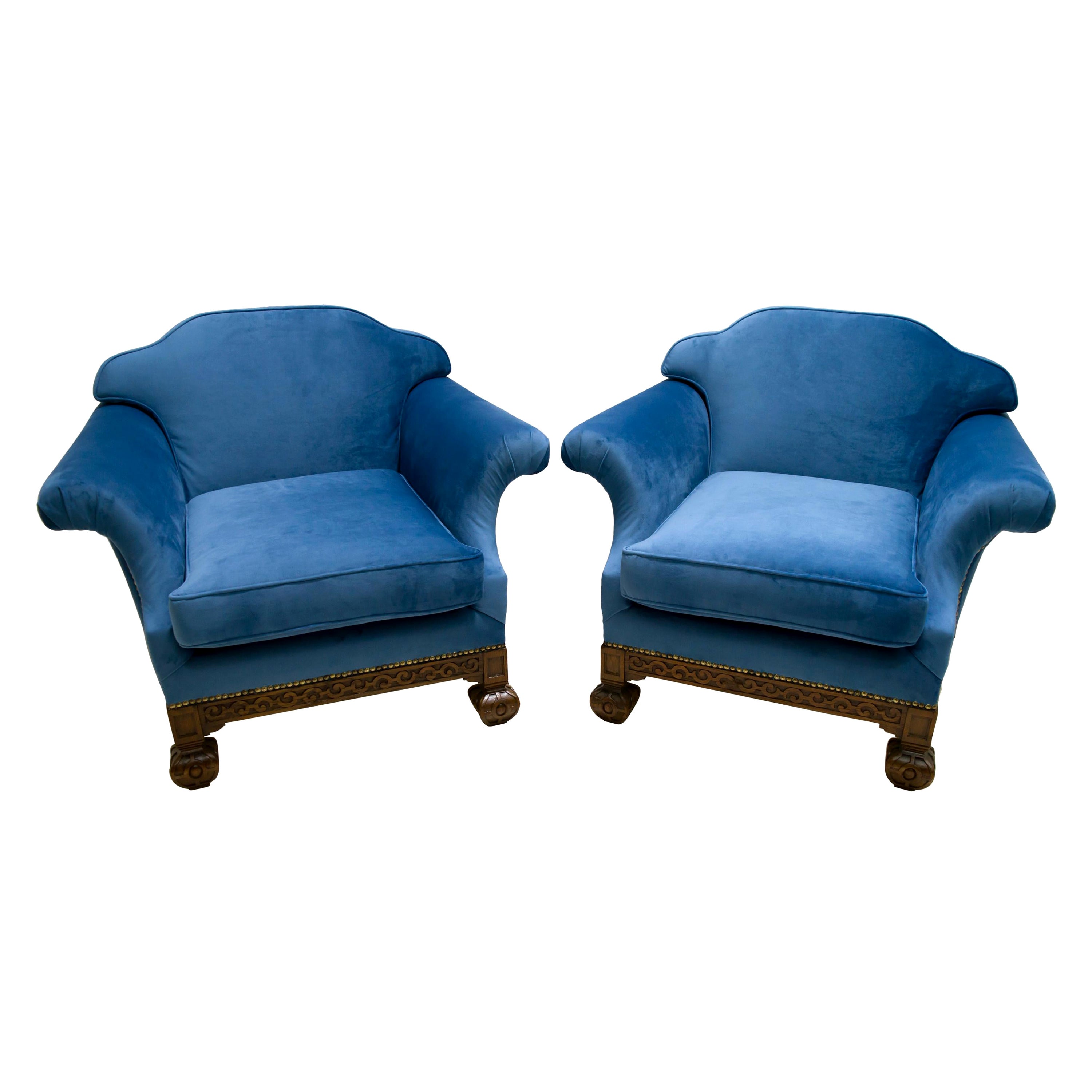 Pair of 19th Century Neo Renaissance Oak and Blue Velvet Italian Armchairs For Sale