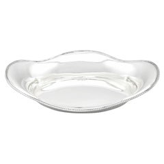 Antiguo plato para pan eduardiano de plata de ley