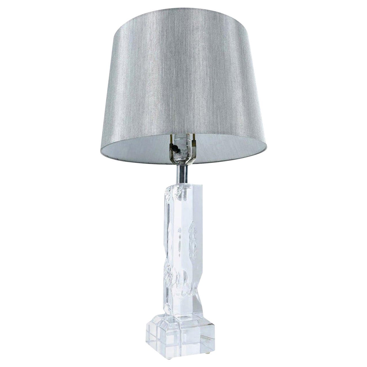 Lucite Acrylic Boudoir Table Lamp with Chipped Ice Sculpted Effect For Sale