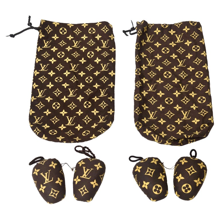 NEW Louis Vuitton Chopsticks Set in Pouch - 2 Pairs For Sale at 1stDibs