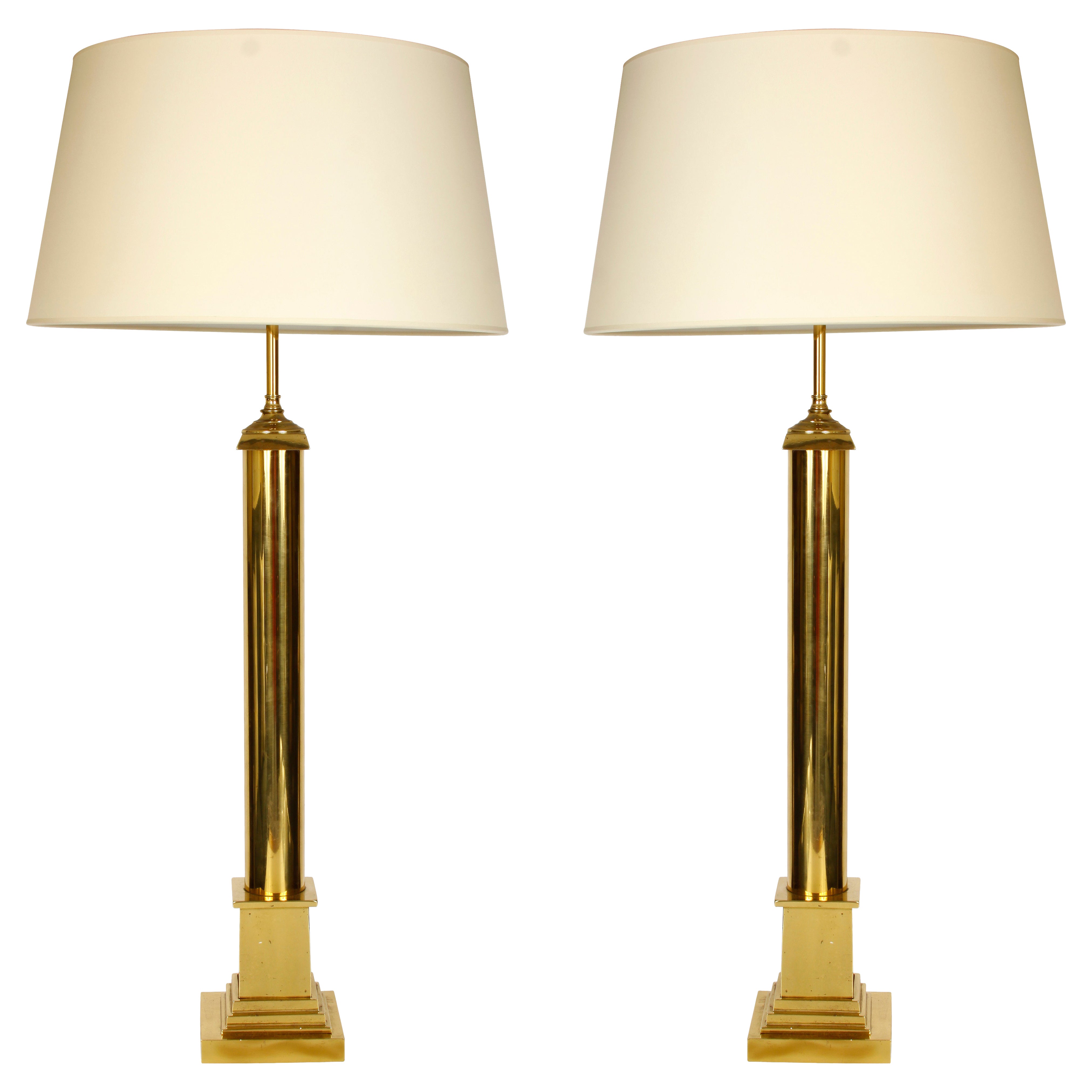 Pair of Chelsea House Cast Brass Tall Buffet Lamps For Sale at 1stDibs