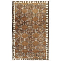 Anatolischer Teppich im Vintage-Stil