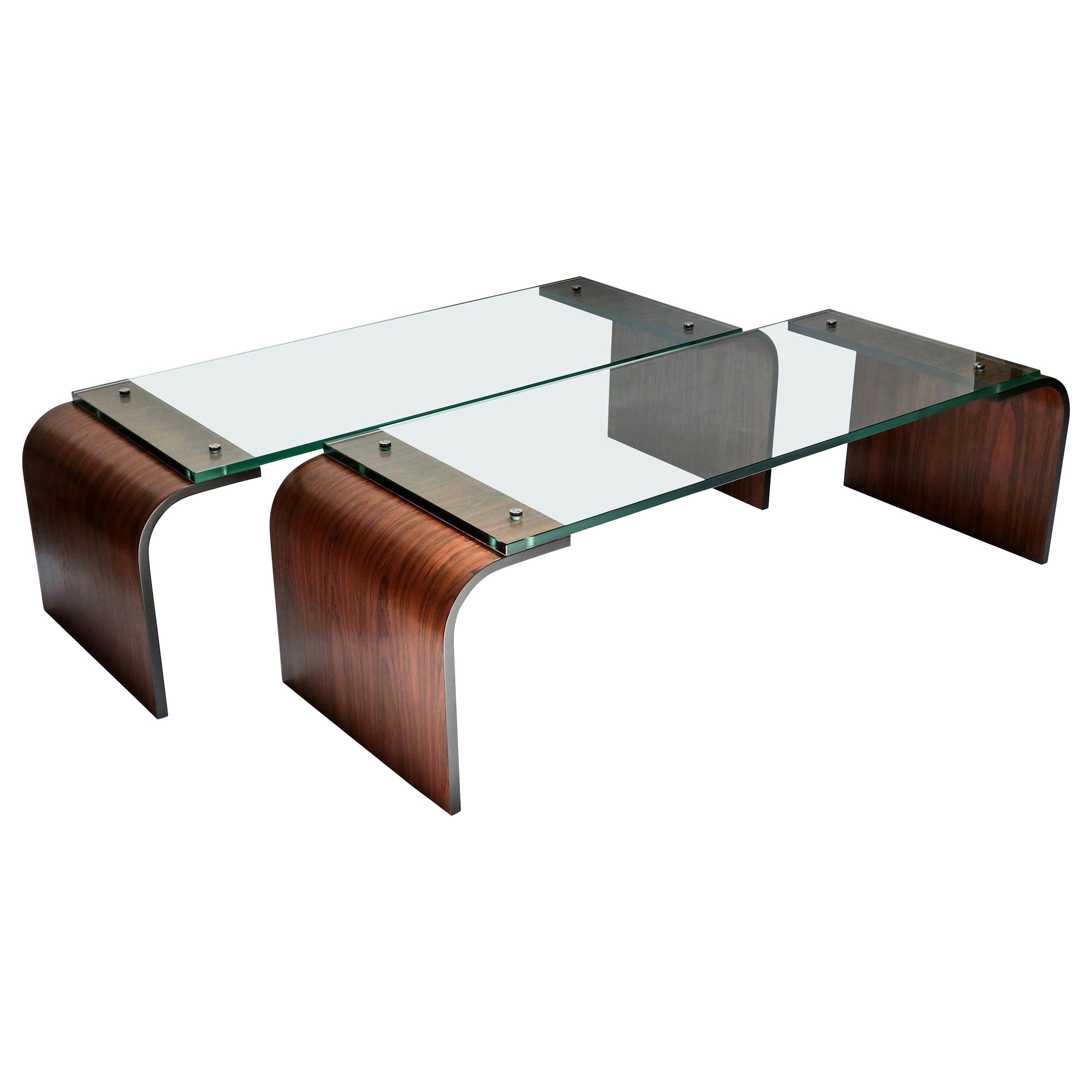 Table basse rectangulaire en bois de rose et en verre faite sur mesure par Adesso Imports