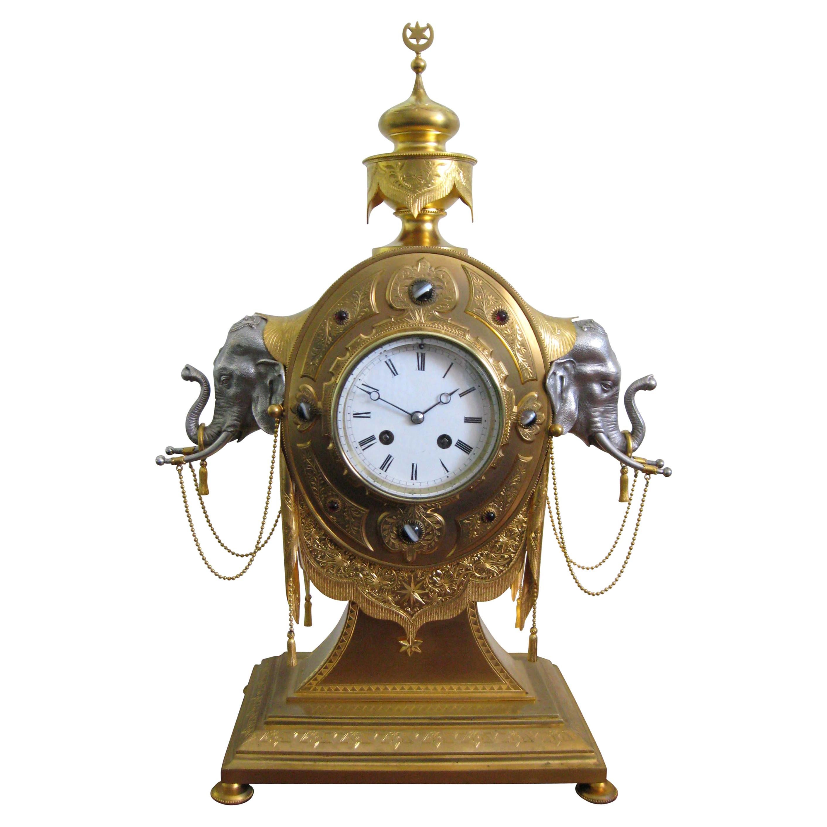 Horloge éléphant anglaise victorienne en bronze doré et argent, vers 1880  en vente