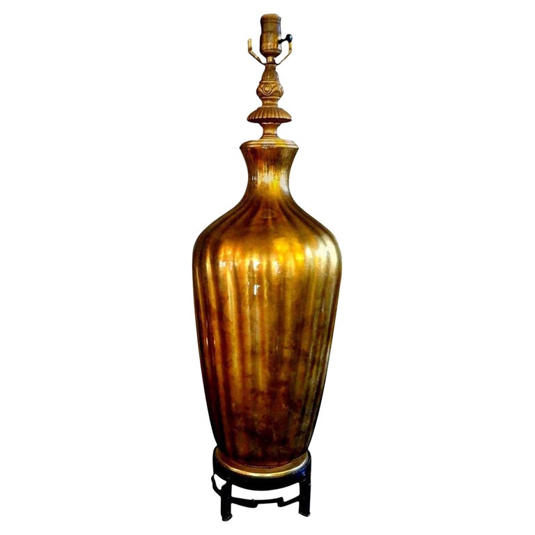 Italian Midcentury Gold Glass Lamp on Iron Base For Sale