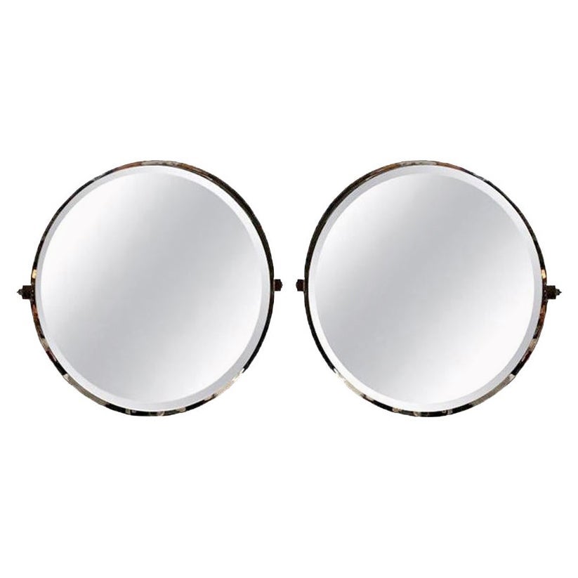 Coppia di specchi rotondi personalizzati in nichel di Adesso Imports