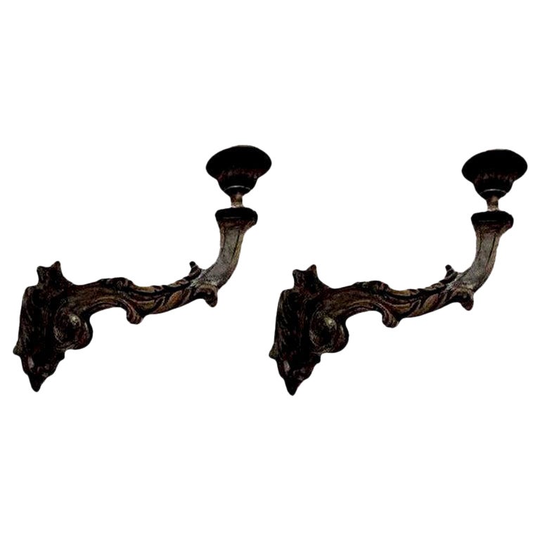 Monumentales Paar venezianischer Giltholz-Wandleuchter aus dem 18. im Angebot