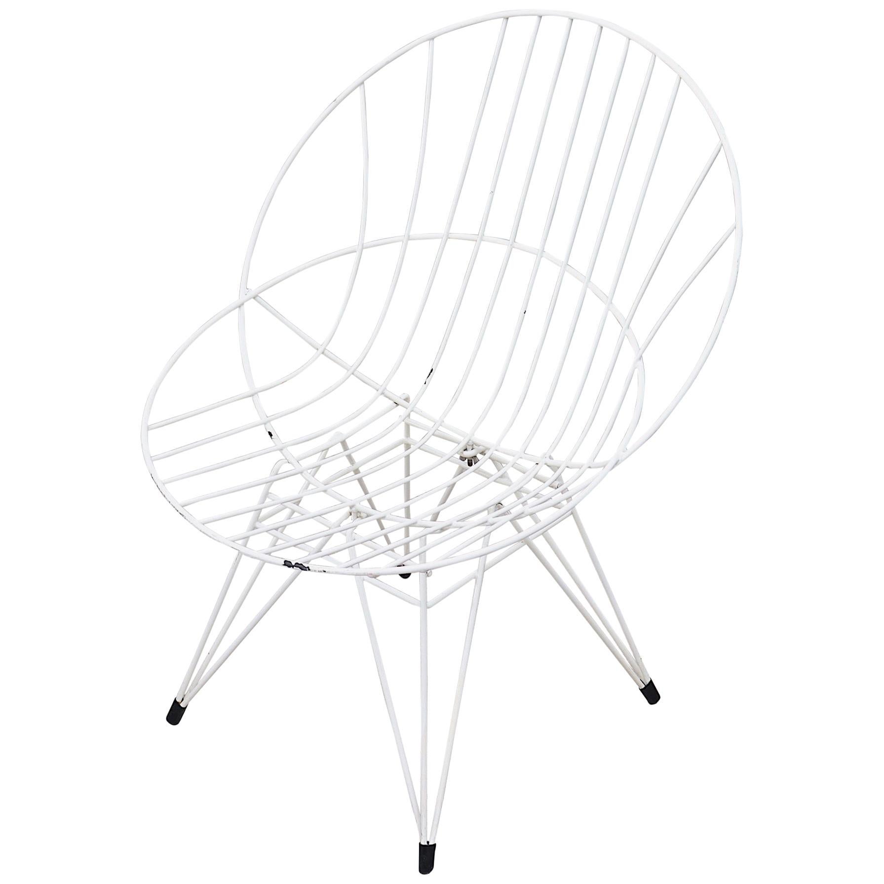 Mid-Century "Combex" White Wire Hoop Chair by Cees Braakman for Pastoe
