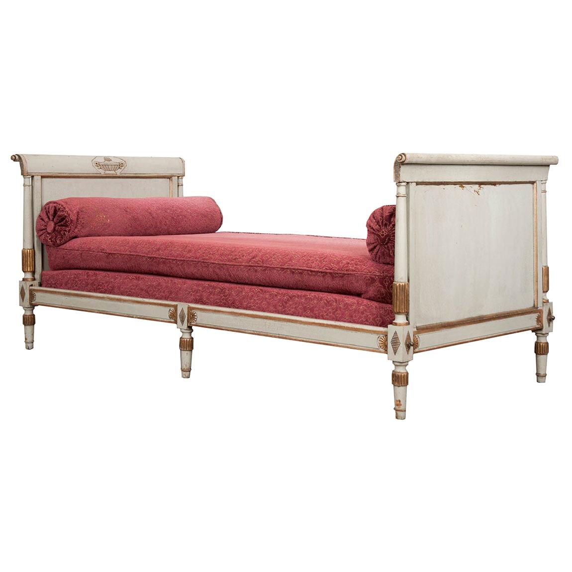 French 19th Century Neoclassical Style Daybed