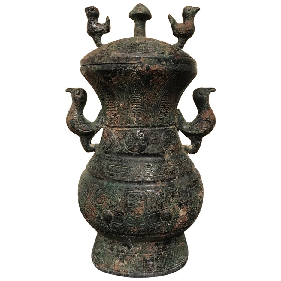 Chinese Song Dynasty Bronze "Hu" Vessel For Sale at 1stDibs