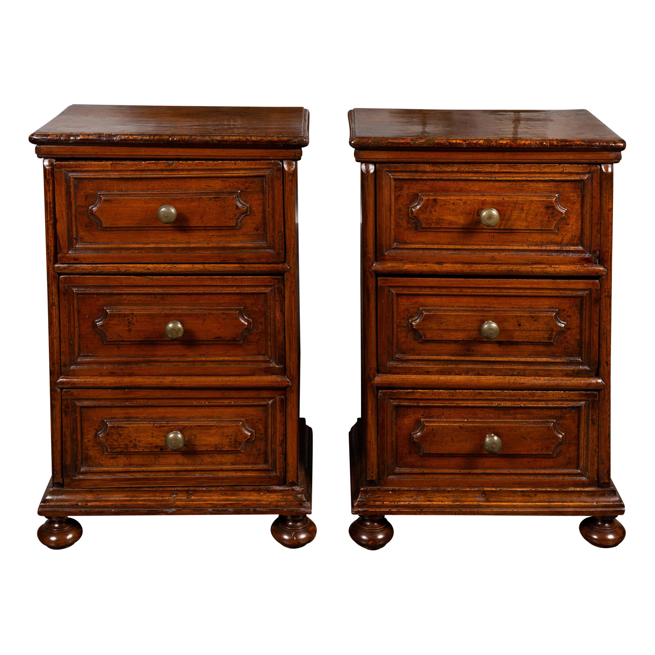 Pair of Italian 1860s Walnut Petite Commodes with Three Drawers and Bun Feet