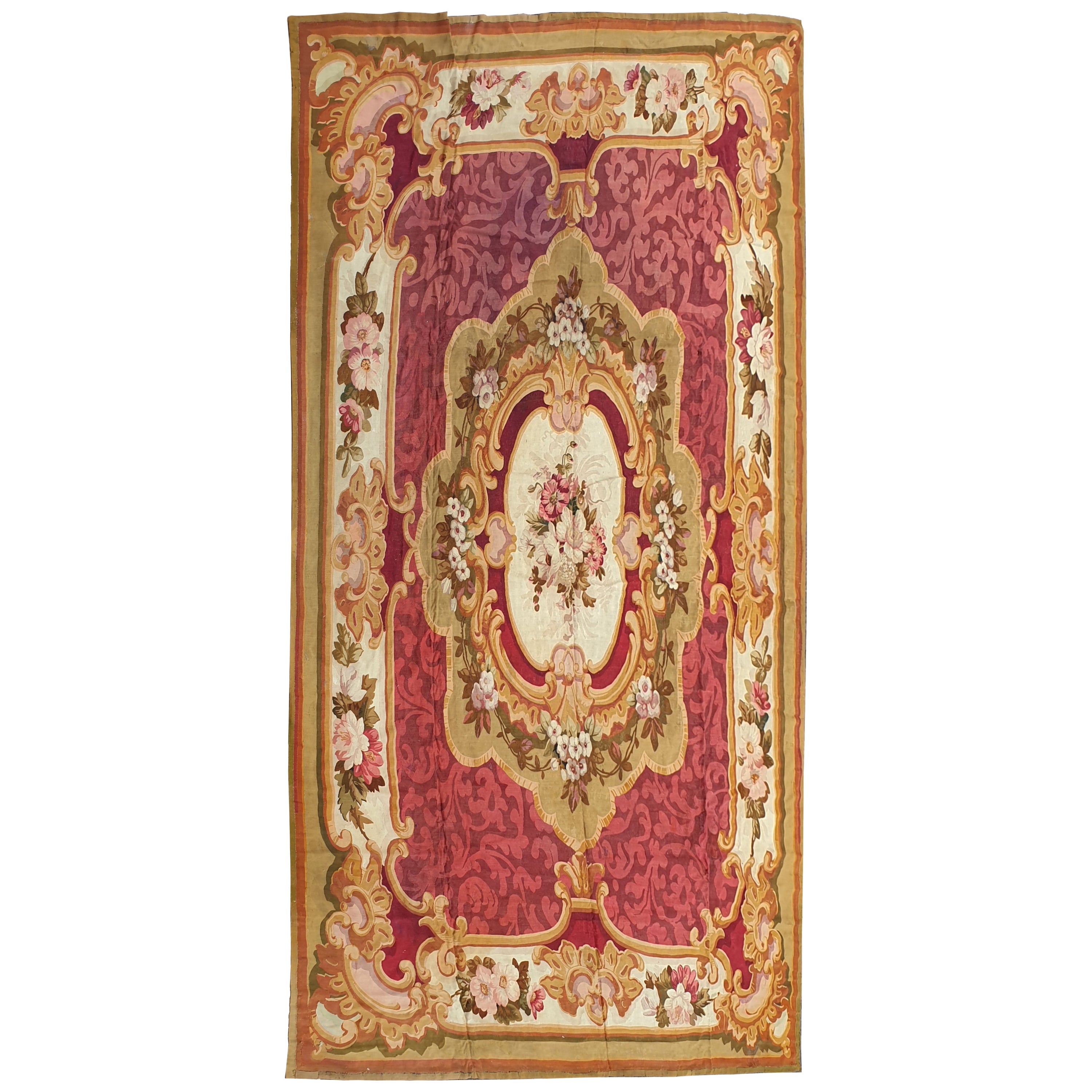 910 French Aubusson Rug, Napoleon III, 19th Century For Sale at 1stDibs