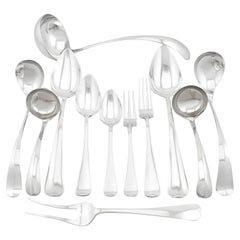 Antigua Cantimplora Holandesa de Plata con Cubiertos para Ocho Personas