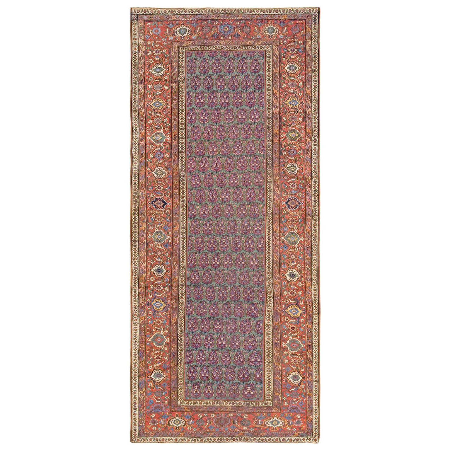 Ende 19. Jahrhundert N.W. Persischer Teppich ( 4'8" x 11' - 143 x 335) im Angebot