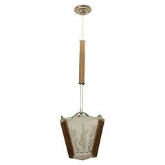 Lampe à suspension italienne Art Déco élégante des années 1930 en bois et verre gravé