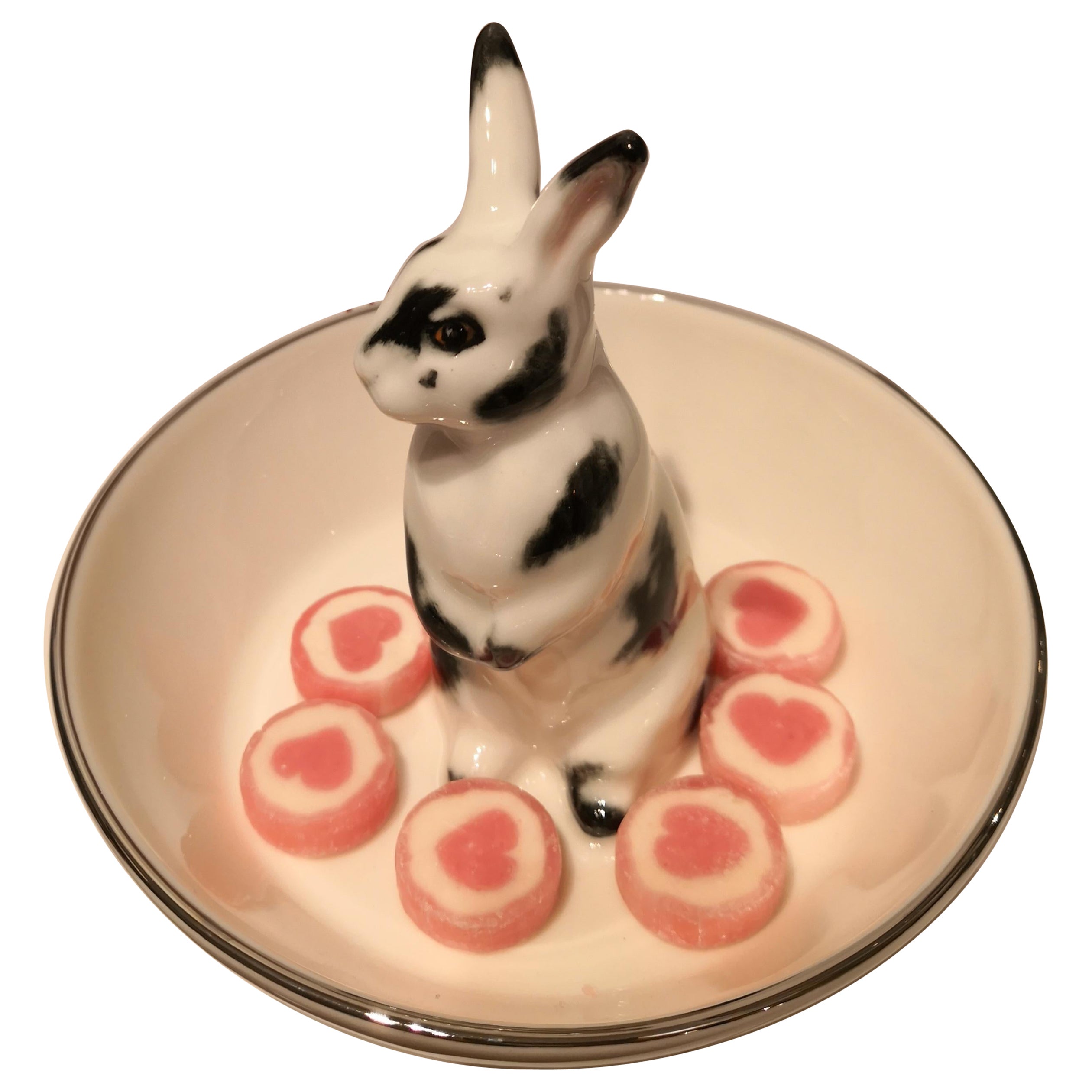 Country Style Porcelain Bowl Easter Bunny  Sofina Boutique Kitzbuehel For Sale