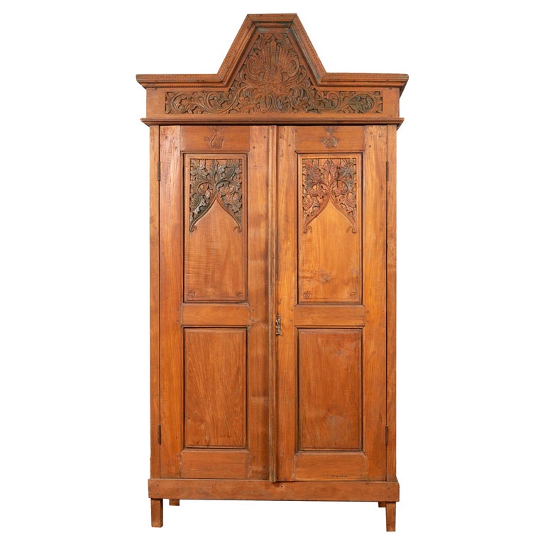 Vermillion Painted Cabinet From Gujarat - 19thC Vermillion Painted Cabinet From Gujarat - 19thC