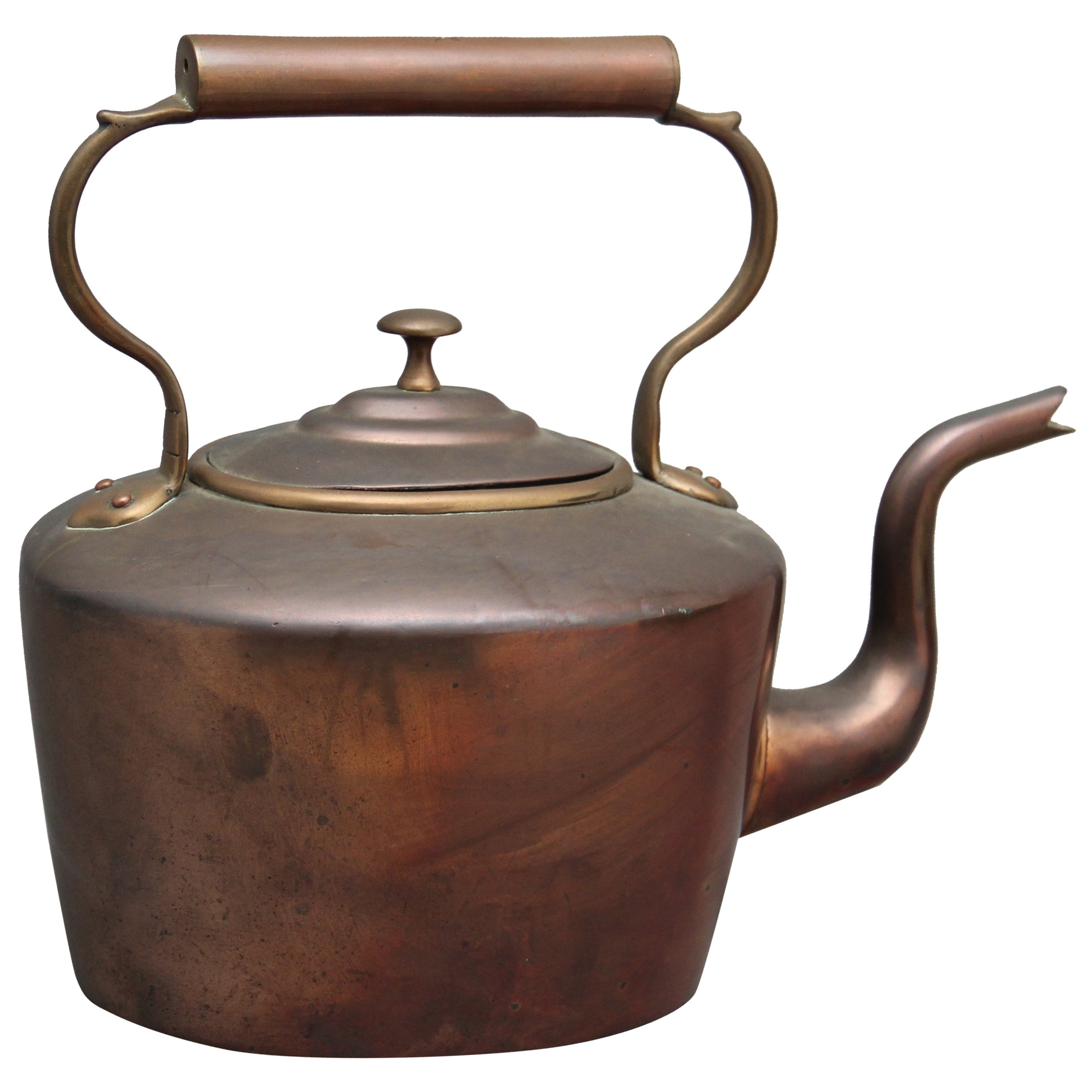 Charming 19th Century Oval Century Copper Kettle For Sale at 1stDibs