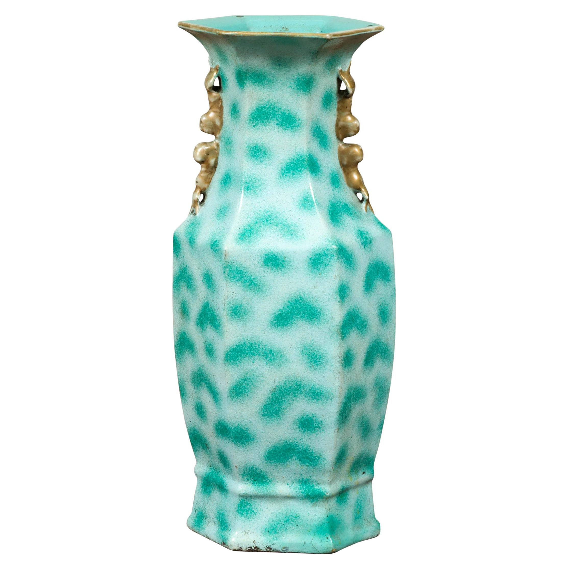 Vaso turchese vintage con disegno a macchie e collo esagonale in vendita