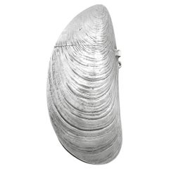 1890s Retro French Silver Mussel Vesta Case
