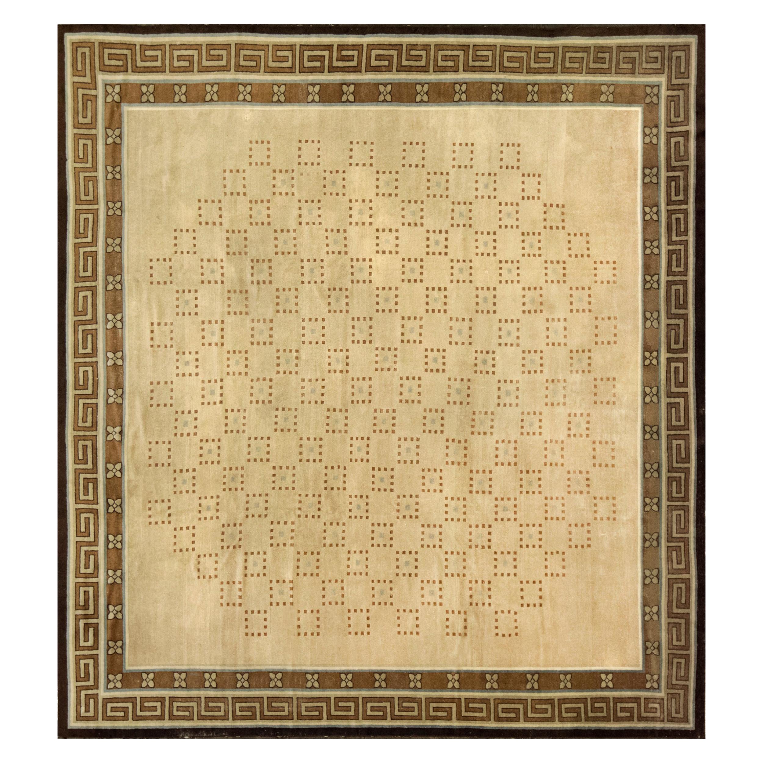 Alfombra Deco China Antigua Tejida a Mano de Principios del Siglo XX en venta