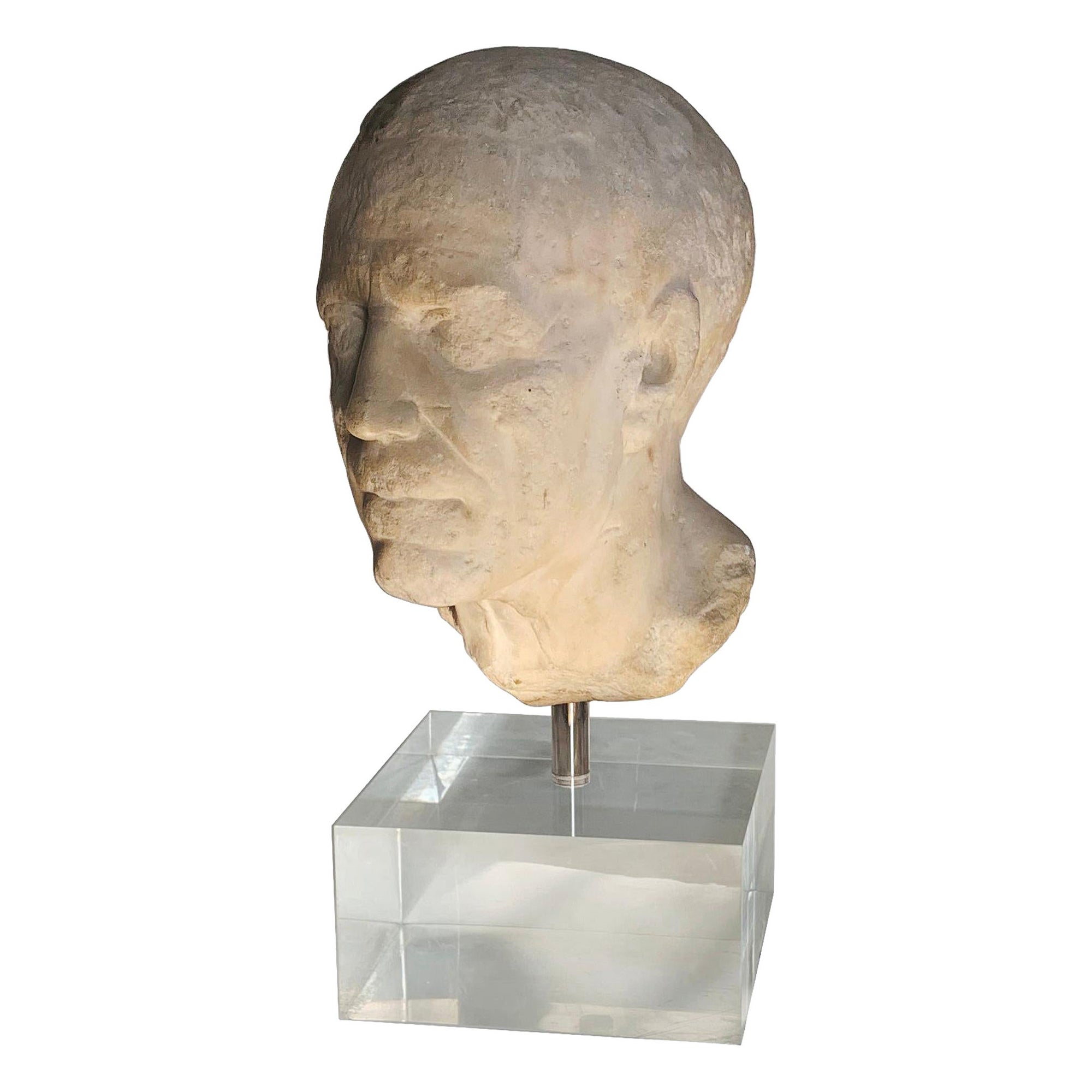 Portrait d'homme romain ancien sur un buste, 1er siècle avant J.-C. en vente