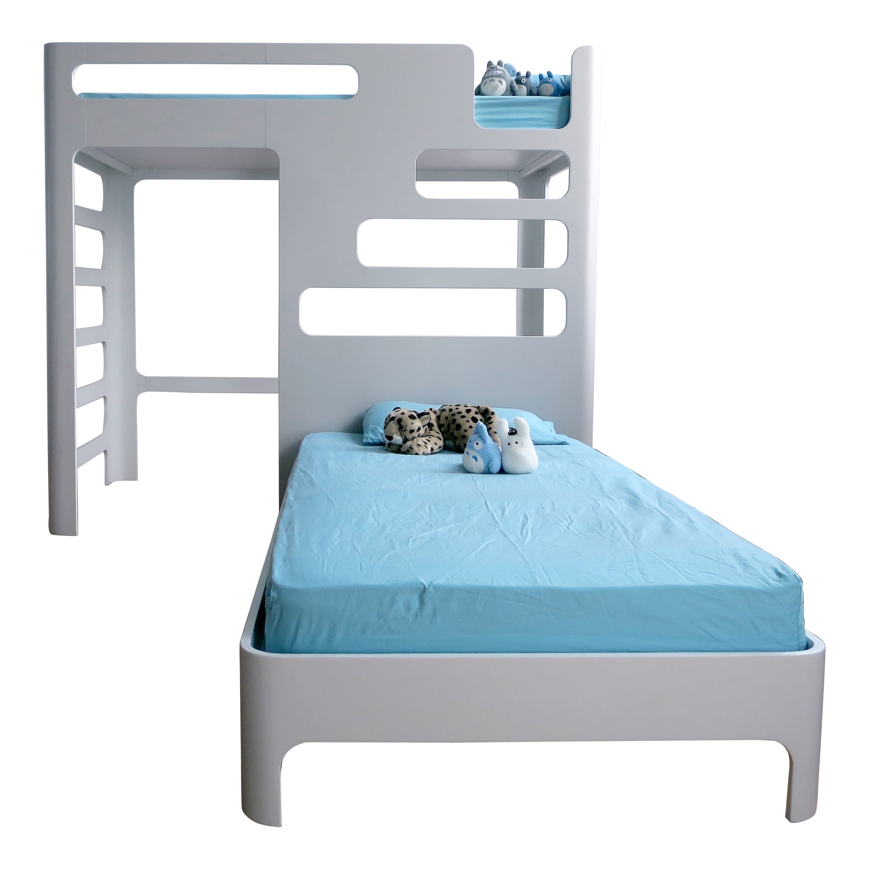 Balooning Kids Bed for Children Bedroom For Sale at 1stDibs