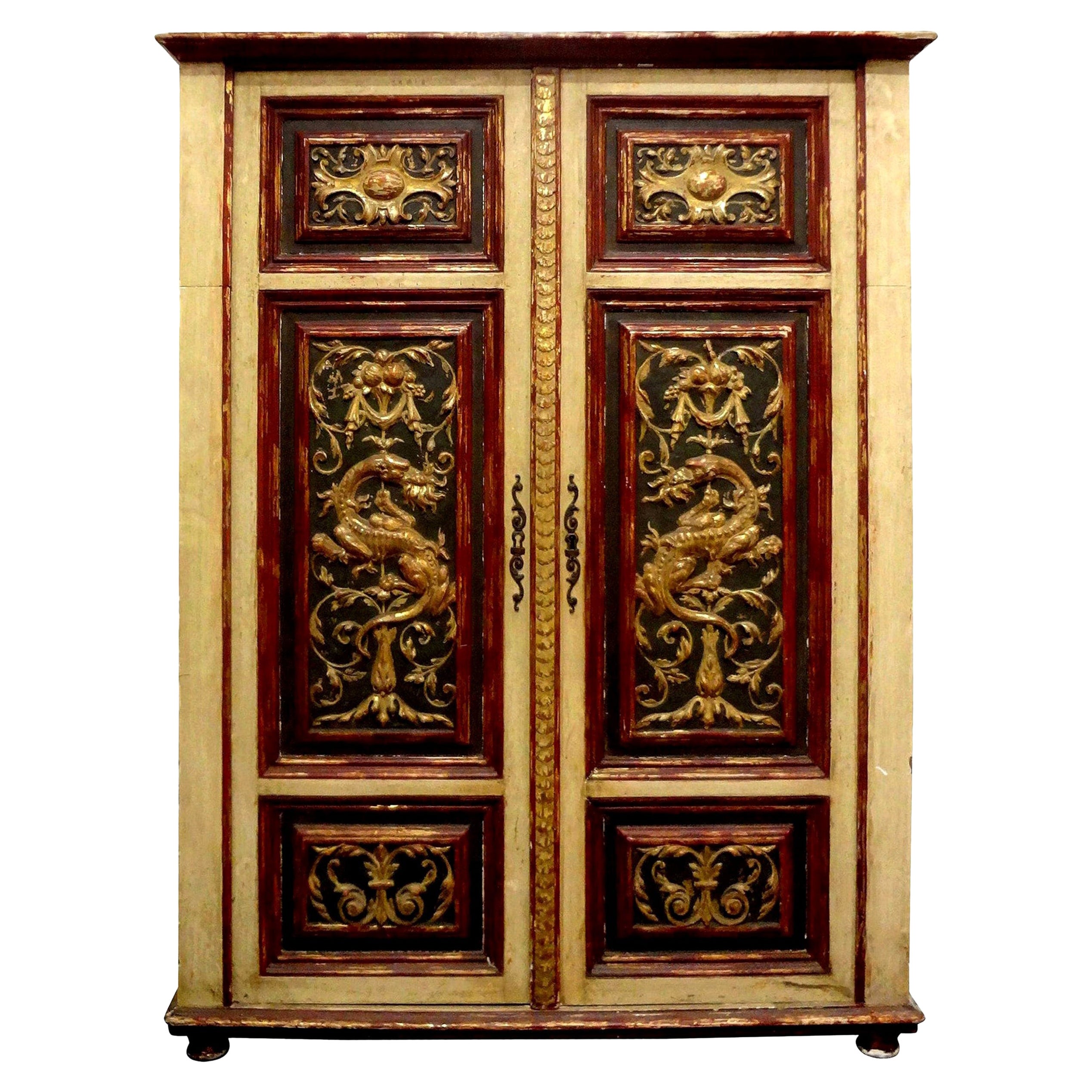 Italienisches Chinoiserie-Kabinett, bemalt und aus Giltwood