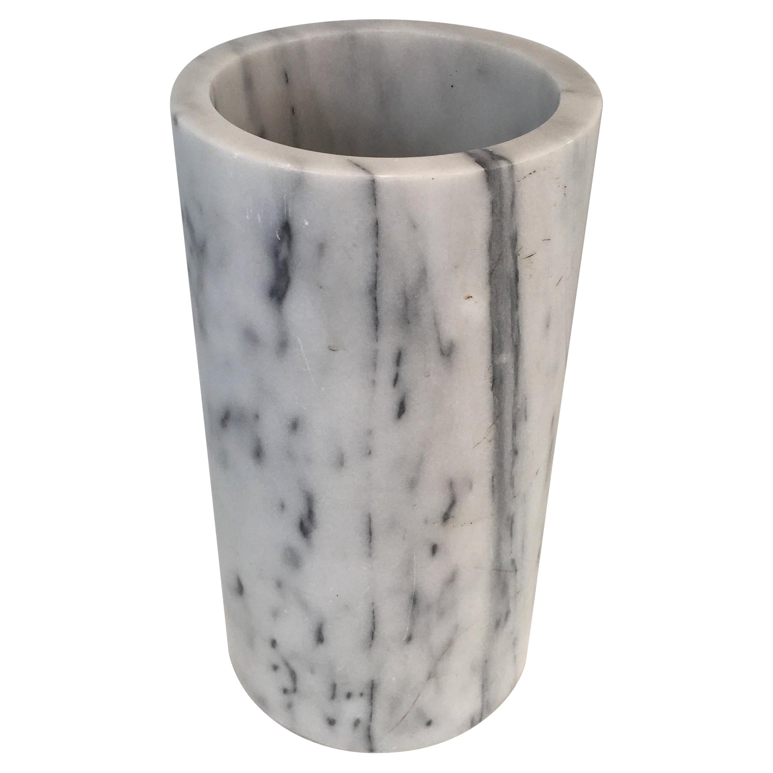 Angelo Mangiarotti Style, Round Carrara Marble Umbrella Stand, Italian, 1970 For Sale