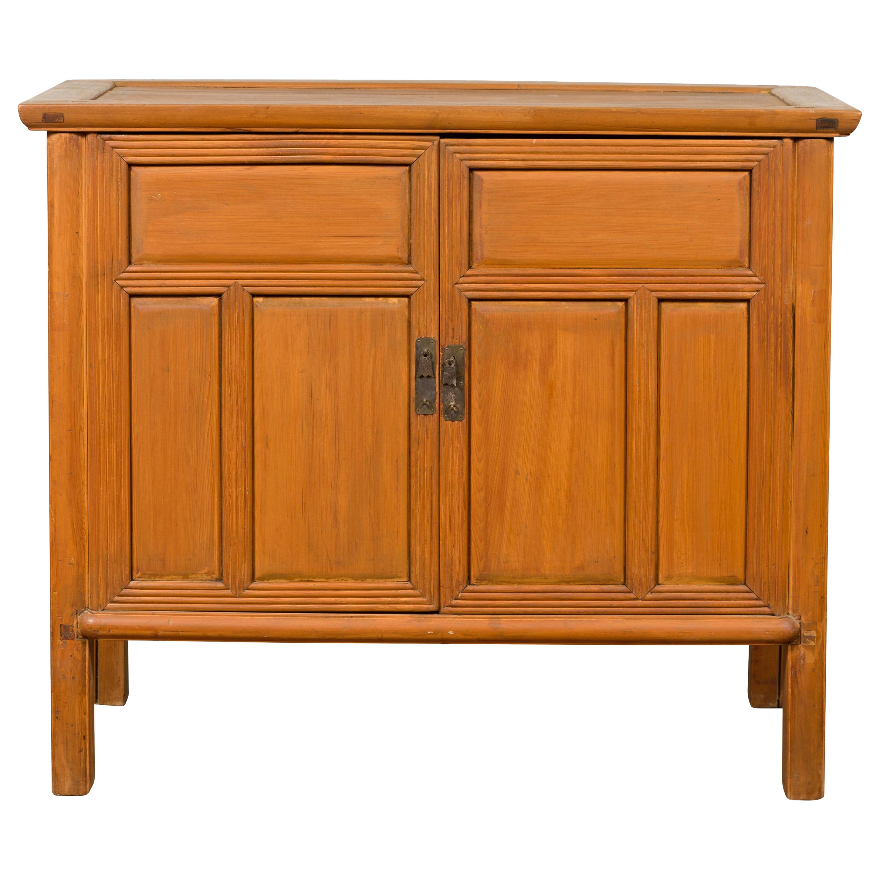 Buffet vintage avec portes à panneaux, tiroirs Hidden et Patina Naturelle