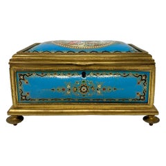 Antique French Ormolu e scatola smaltata blu