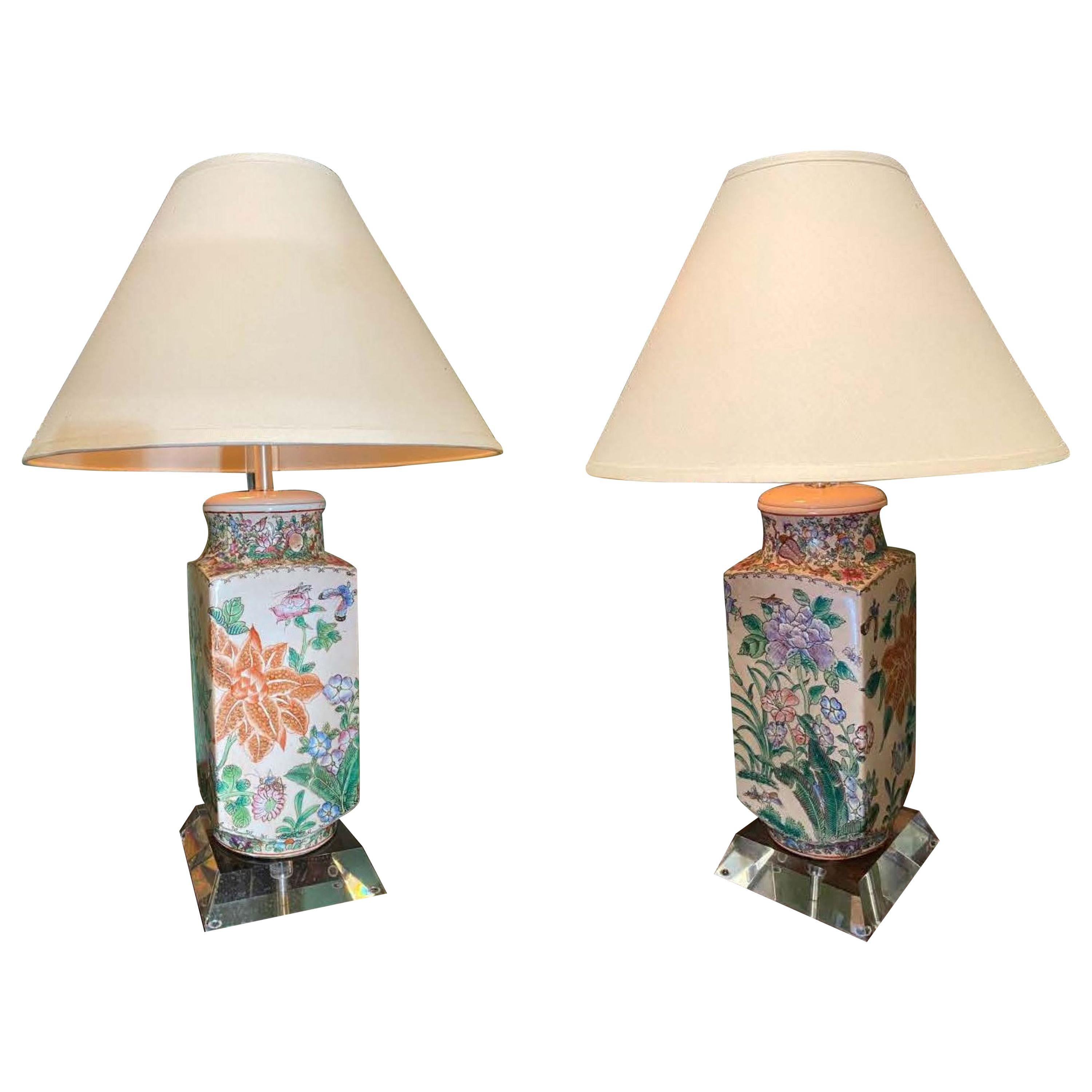 Pair Chinoiseries Oriental Vases on Modern Plexiglas Table lamps Antiques LA CA For Sale