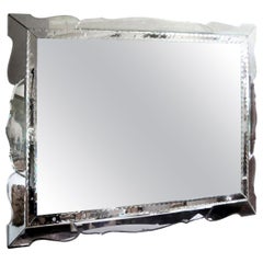 Horizontal Venetian Beveled Mirror with Scalloped Border
