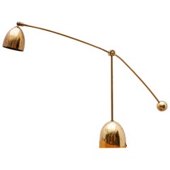 Lampe de bureau à équilibre articulé en laiton de Stilux Milano, Italie, 1970