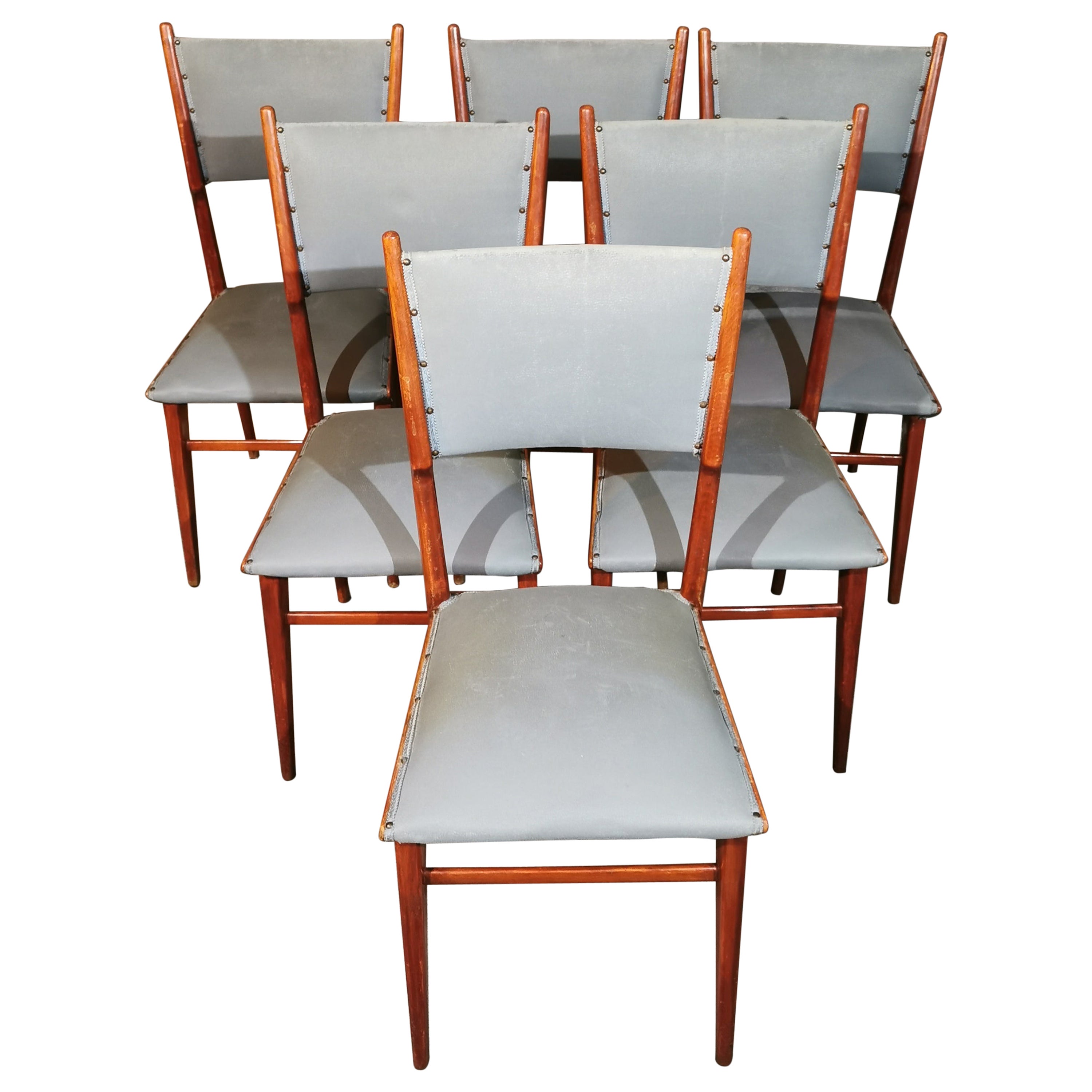Midcentury Chairs by Carlo de Carli in Leather and Wood Italy 1960s, Set of 6