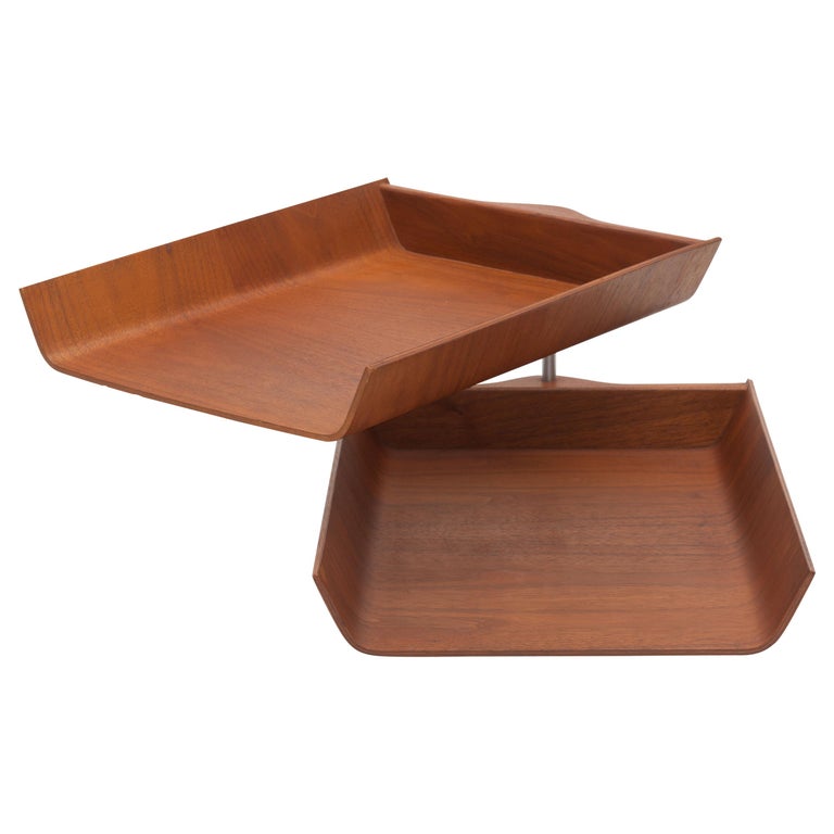 1960s Florence Knoll Pivoting Walnut Plywood Desk Tray by Knoll at 1stDibs