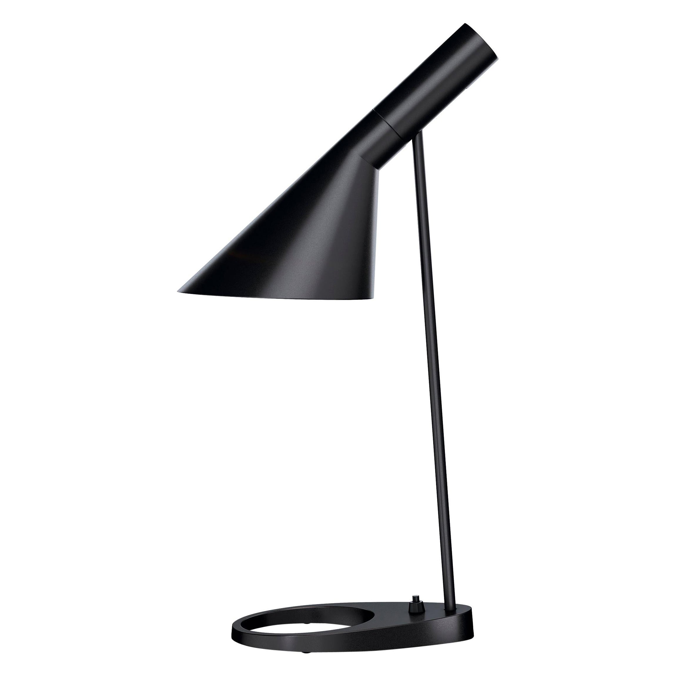 Lampe de table 'AJ Mini' d'Arne Jacobsen en noir pour Louis Poulsen
