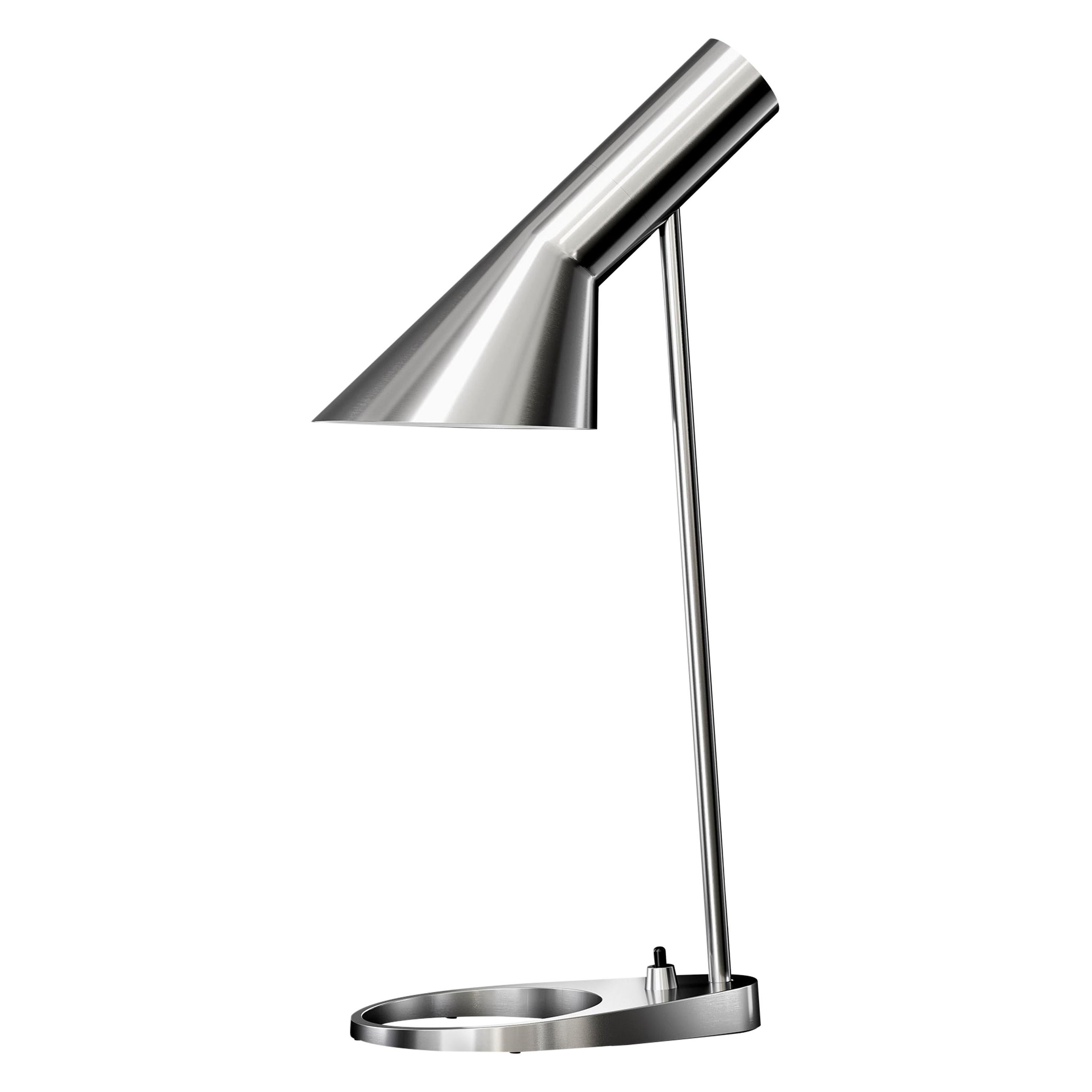 Lampe de bureauAJ Mini d'Arne Jacobsen en acier inoxydable pour Louis Poulsen