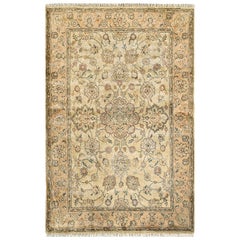 Traditioneller handgewebter luxuriöser Teppich aus Wolle in Kamel / Kamel 4''2x5''10