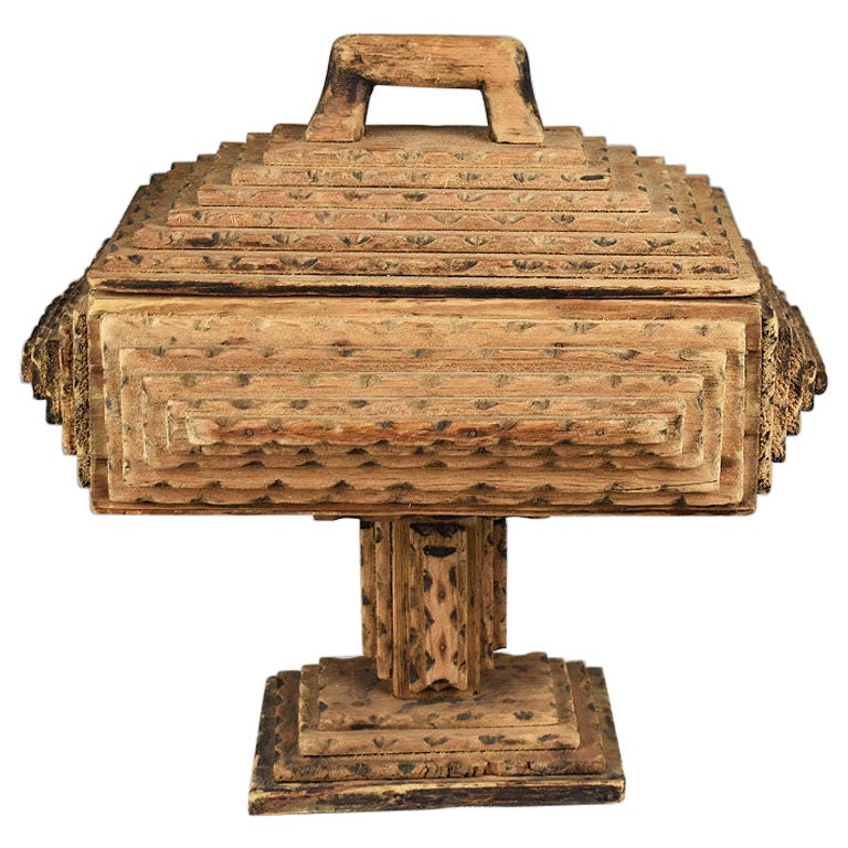 Vintage TwoTone Handcrafted Decorative Mahogany Keepsake Wooden Box