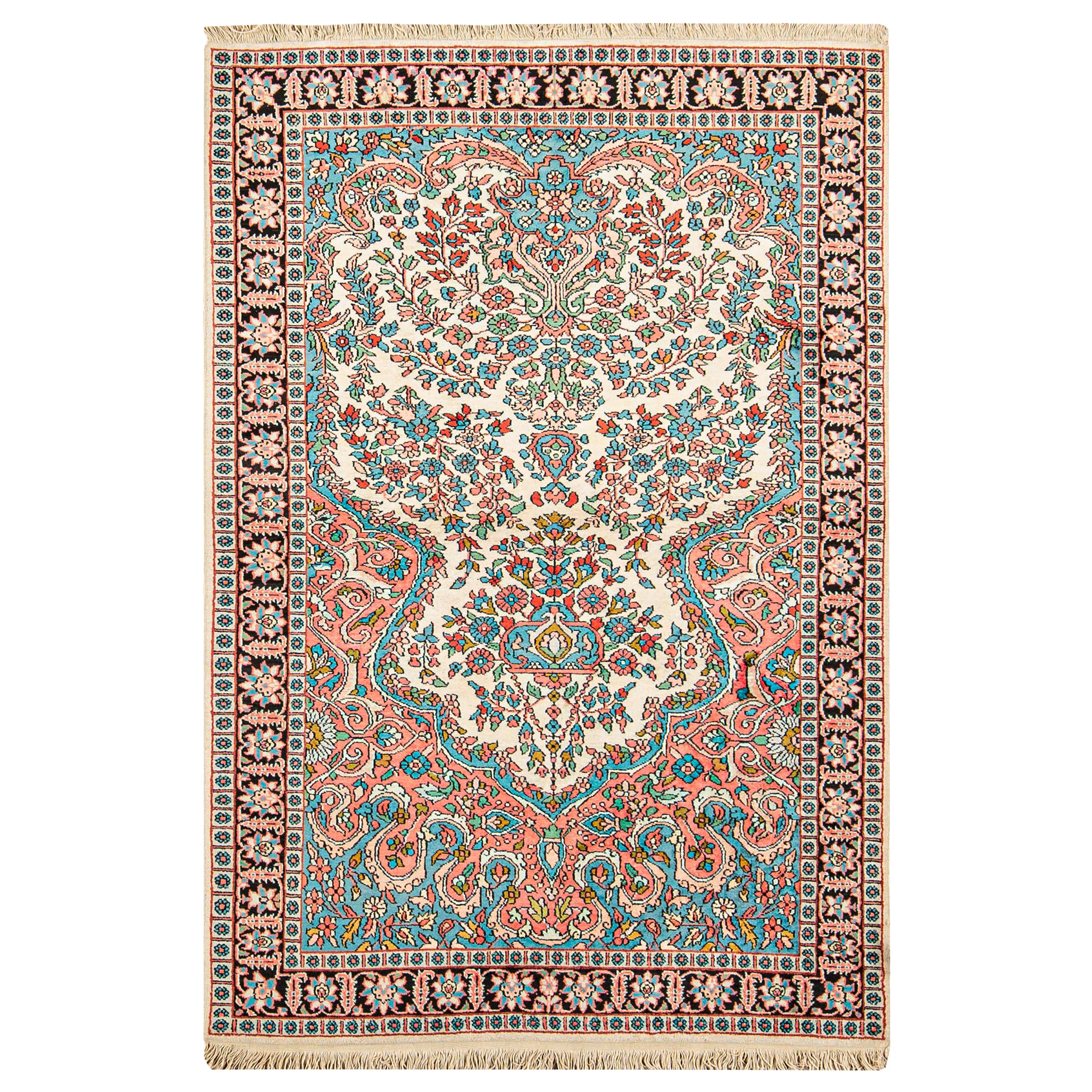 Traditional Handwoven Luxury Kashmir Ivory / Blue Area Rug For Sale