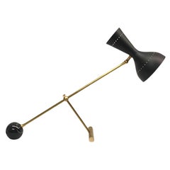 Italian Midcentury Brass Articulating and Counter-Balance Desk Lamp, Arredoluce