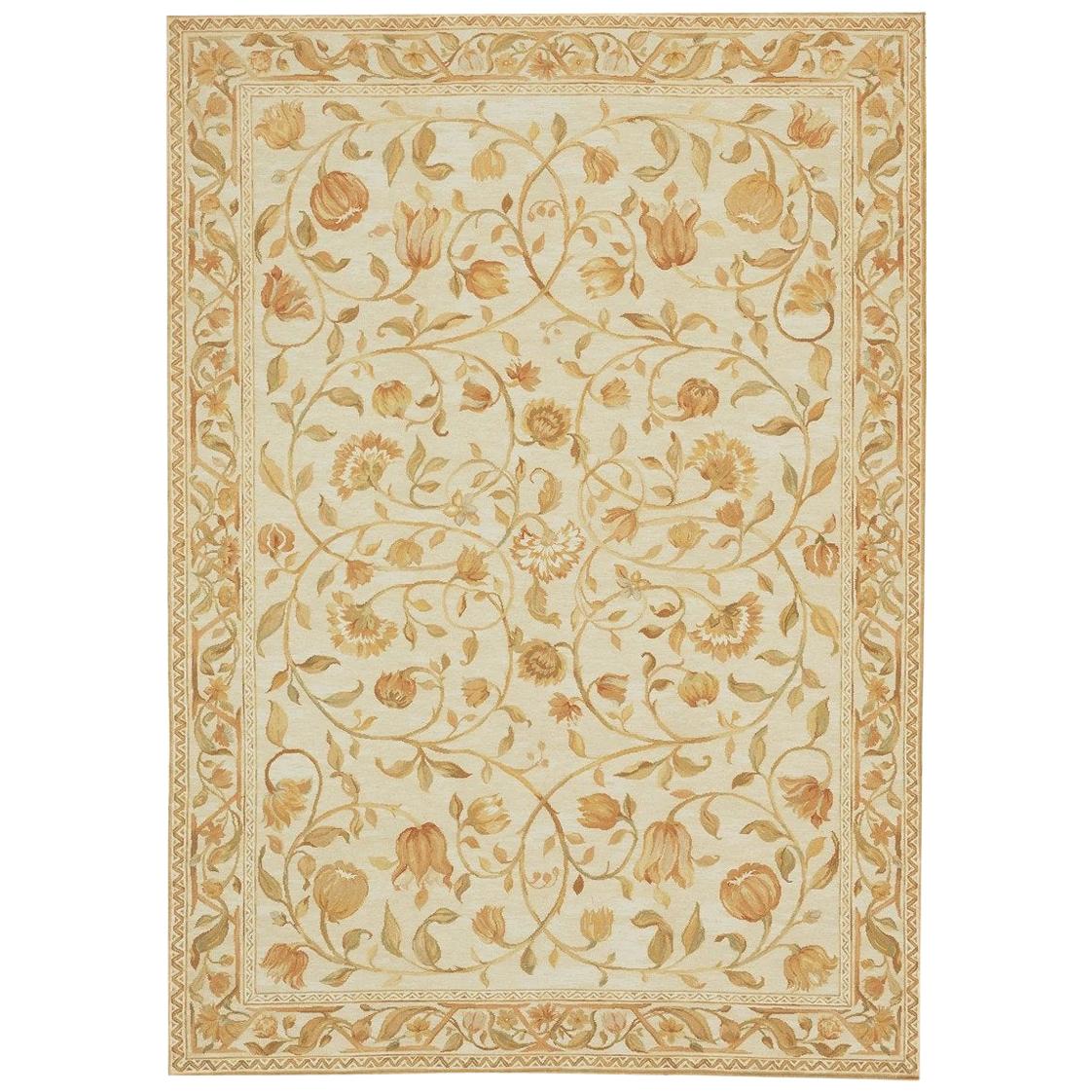 Luxury Savonnerie Wool Ivory / Ivory Area Rug
