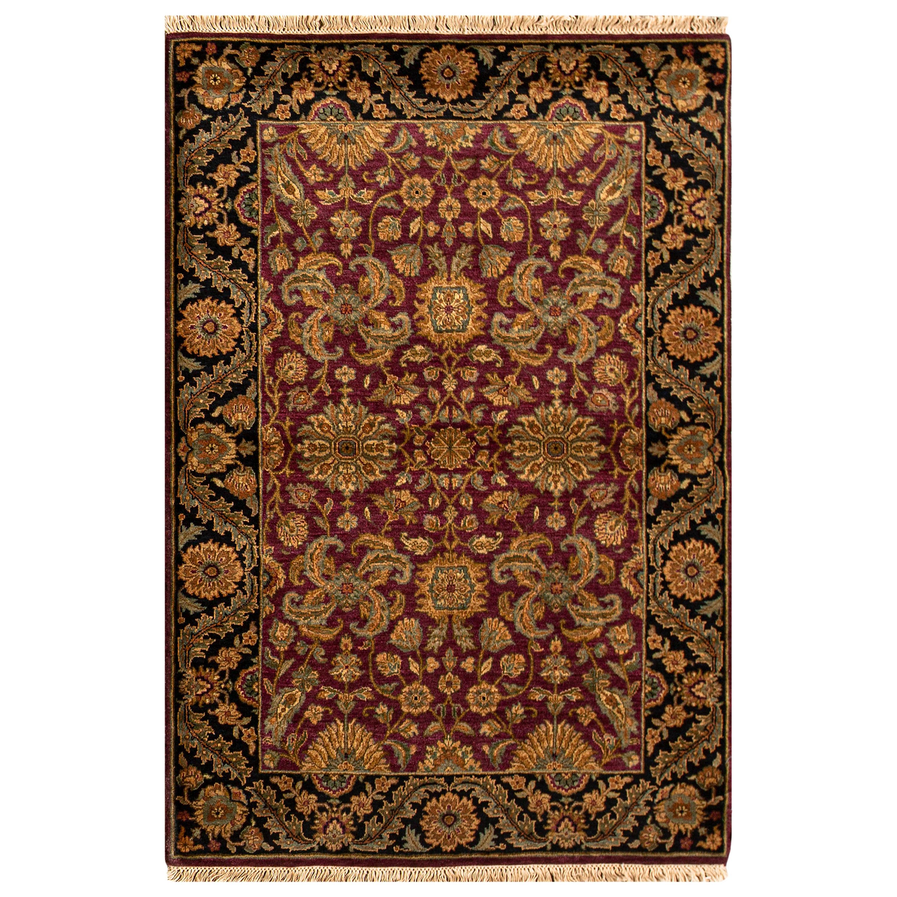 Traditional Handwoven Luxury Wool Wine / Black Area Rug 4'1"x6'3" For Sale