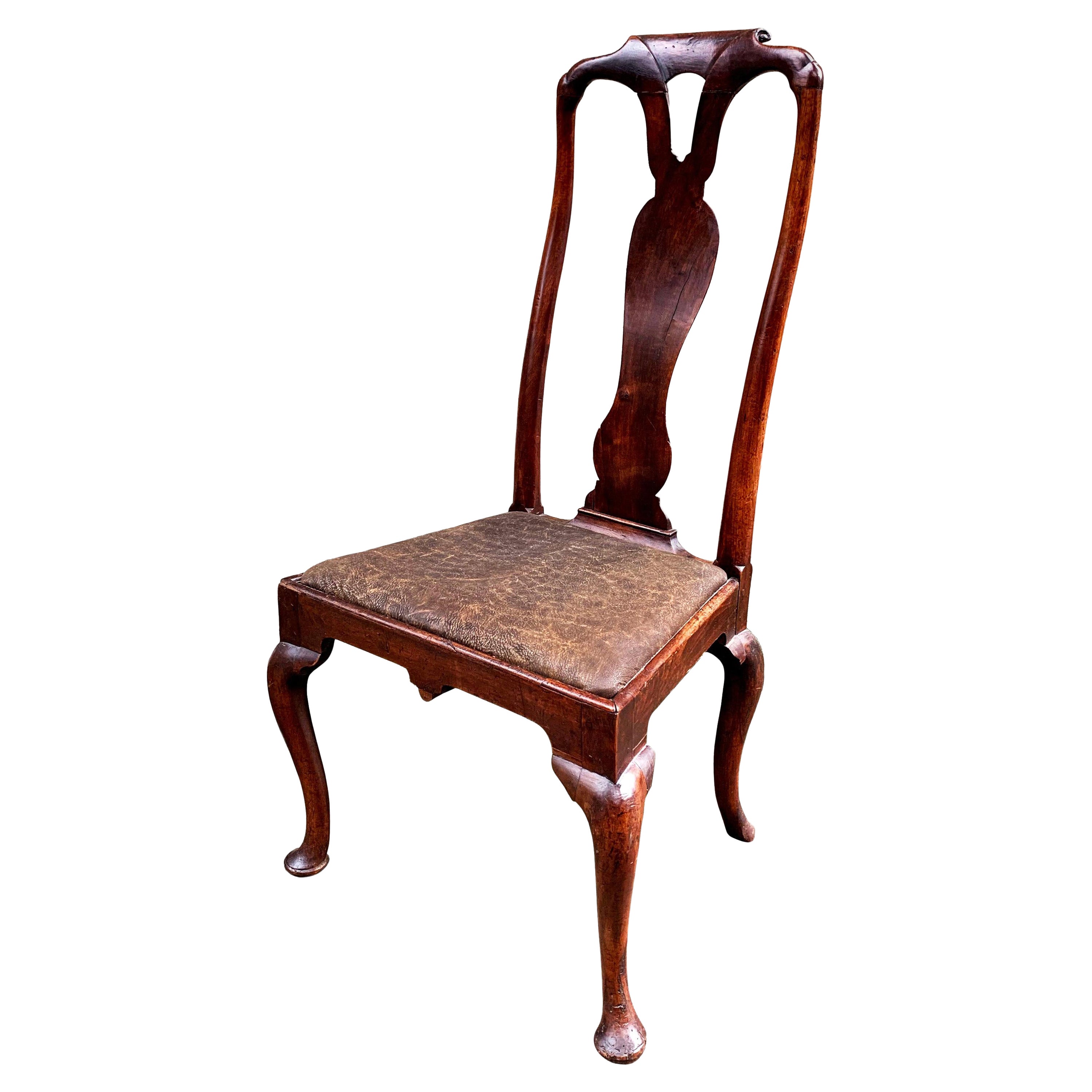 Early 18th Century Queen Anne Walnut Side Chair