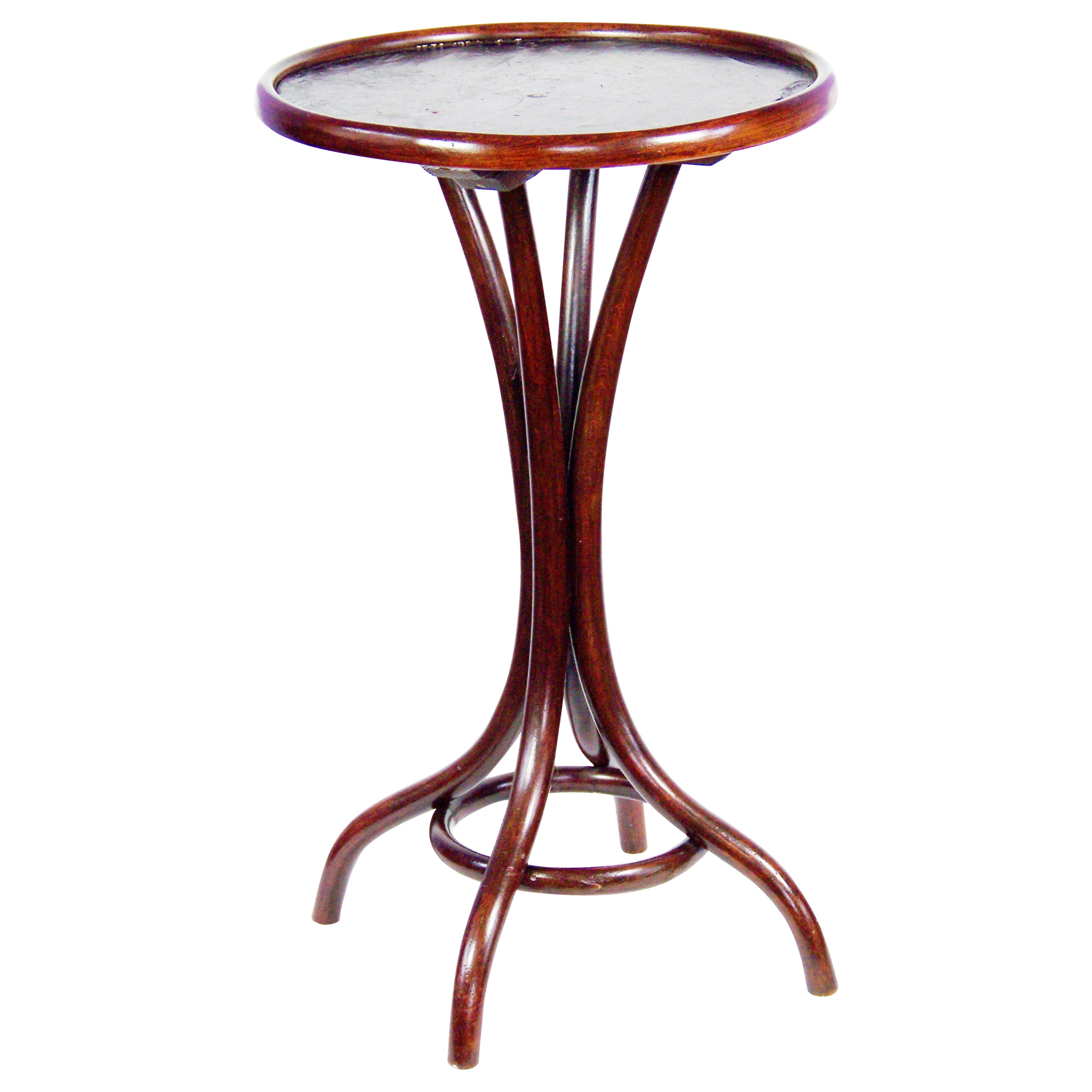Coffee Table Thonet Nr. 6, circa 1895 For Sale at 1stDibs