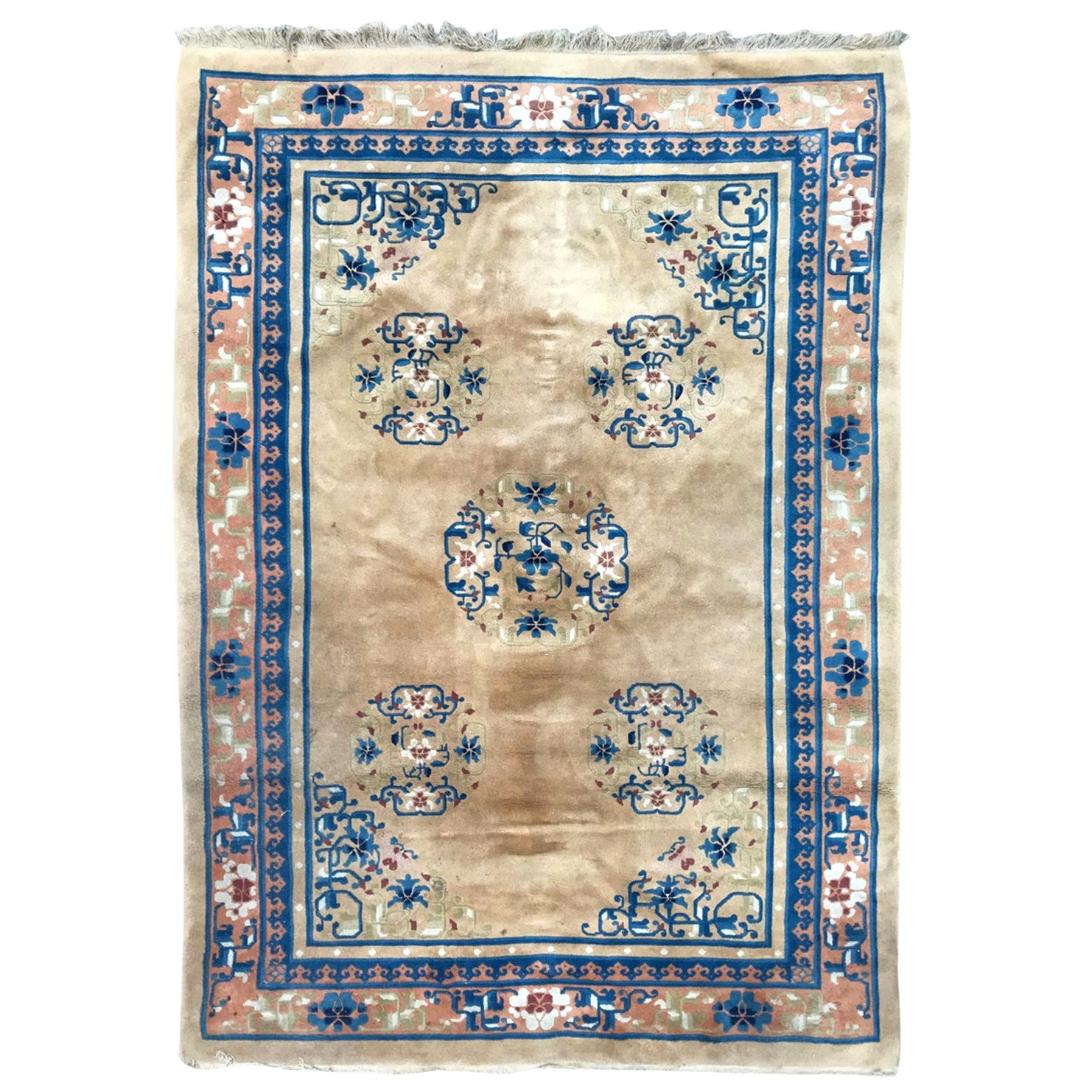 Nice Hand Tufted Round Chinese Hand Tufted Rug For Sale at 1stDibs